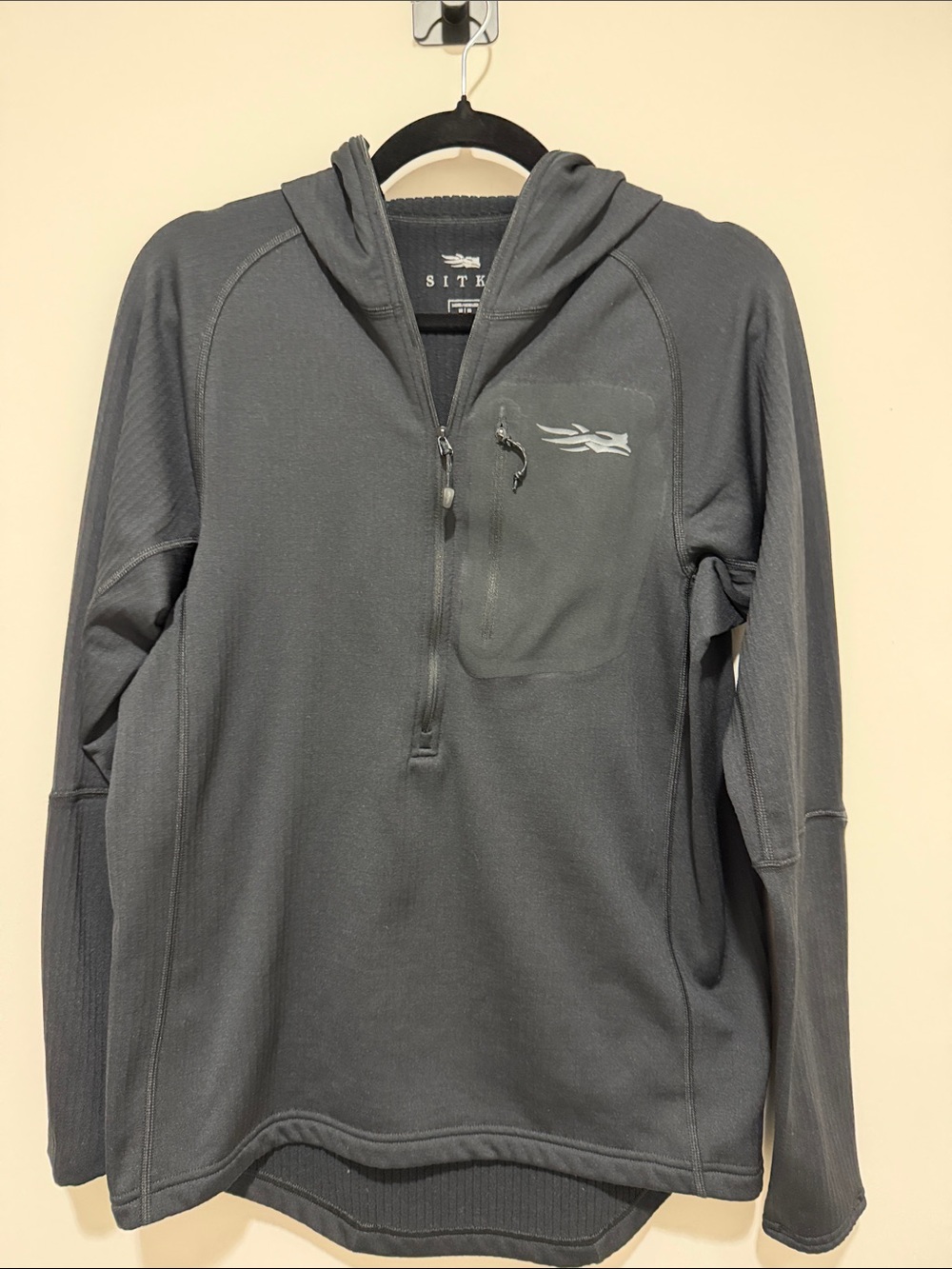 Sitka Men's Hooded Half-Zip Pullover Jacket - black